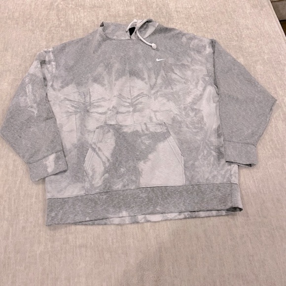 Nike Dri-Fit Women's Icon Clash Hoodie Hooded Sweatshirt - Picture 2 of 7